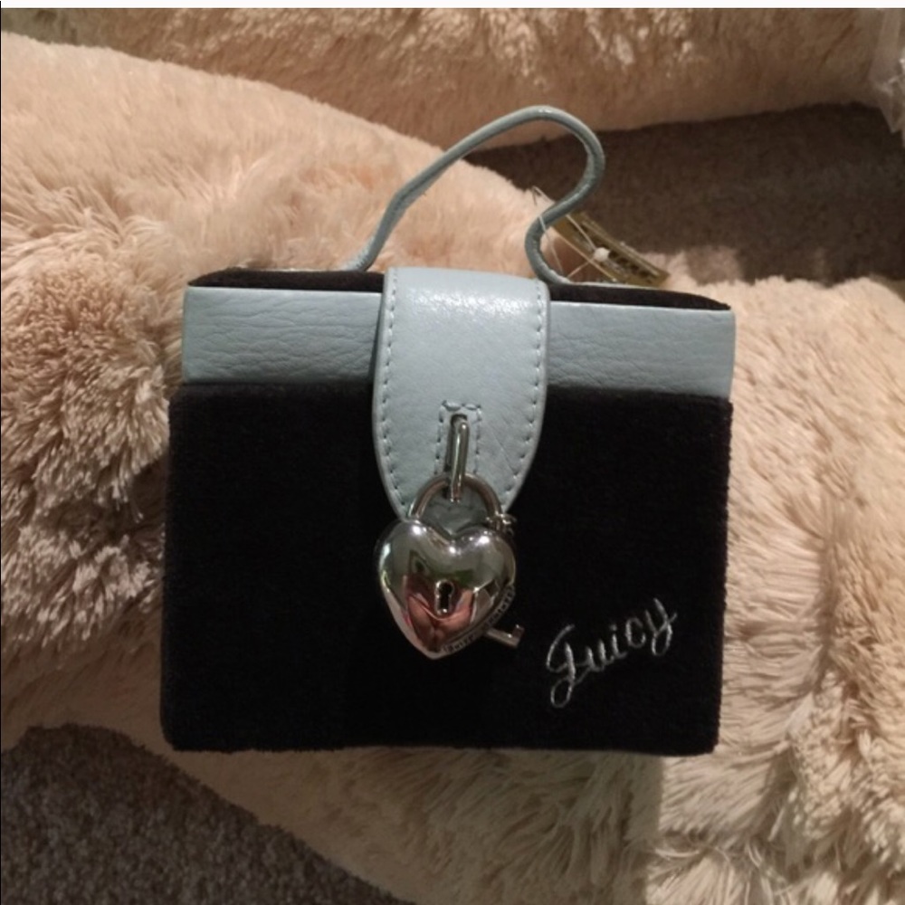 Juicy couture casket
